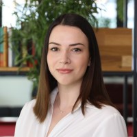 Diána Mezei Email