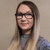 Courtney Stringer Email & Phone Number