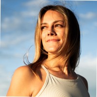 Leigh Balatgek Email & Phone Number