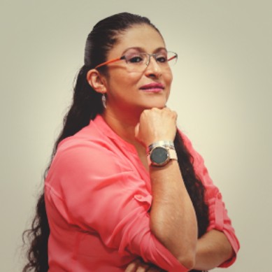 Lamp Employee Elia Santana del Moral's profile photo