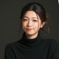 Julia Yeung Email & Phone Number