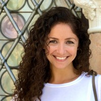Amalia Holub Email & Phone Number