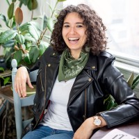 Hilary Saunders Email & Phone Number