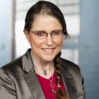 UT Physicians Employee Lisa Merkl's profile photo