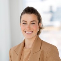 Fernanda Neumann Rosset Email & Phone Number