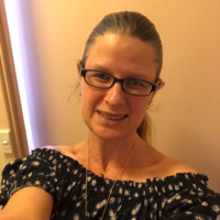 Elizabeth Hoggard Email