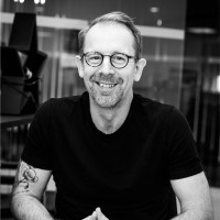 Thomas Magnusson Email