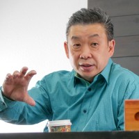 Robert Kim Email & Phone Number