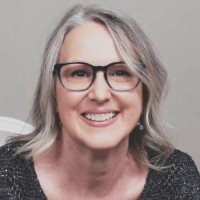 Mountain Commercial Graphics Employee Millie Peled's profile photo