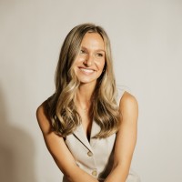 Garmin Employee Claire Lowe's profile photo