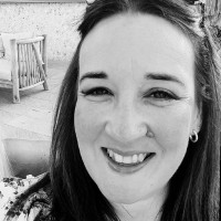 Latham & Watkins Employee Clare Pickering's profile photo