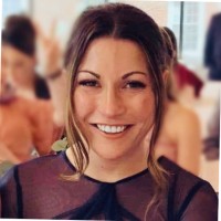 Laurie Napoli Email & Phone Number