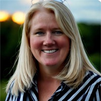 Lesley Evans Email & Phone Number