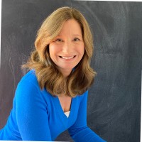 Career Strong Employee Teri Rousseau's profile photo