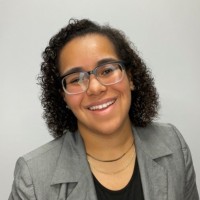 PRLab Hub Employee Julia Bueno's profile photo