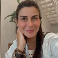 Natália Marques Email