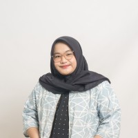 Anastasia Senduk Email