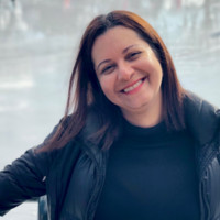 Niloufar Rostami Email & Phone Number