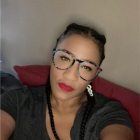 William E Freeman Md Employee Candice Medina's profile photo