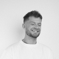 Thomas Persson Email & Phone Number