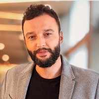 Daniel Brasileiro Email & Phone Number