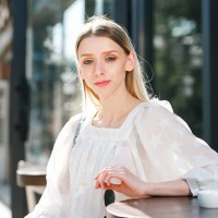 Diana Chumakevych Email