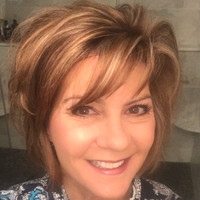 VSP Optics Group Employee Julieanne Sas-Szymczak's profile photo