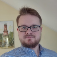 Piotr Ornat Email