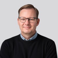 Tom Hampson Email