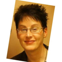 Jo-Leigh Lyons Email & Phone Number