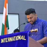 Lesley Jayakar Email