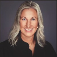 Entelligence Employee Susie Wright's profile photo