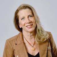 iHire Employee Chrisanne Bowden's profile photo