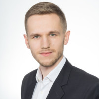 MacIej Pius Email