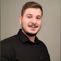 Oktay Manav Email