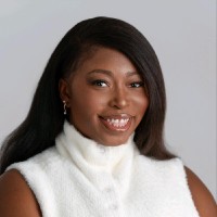 Medina Oyefusi Email
