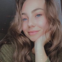 Lauren Chantigian Email & Phone Number