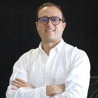 LOAD Employee Xavier Correia's profile photo