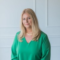 Emma Fachini Email & Phone Number