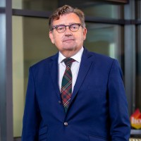 Fernando Cabrera Email & Phone Number