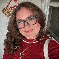 Peyton Hays Email & Phone Number