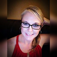 Blue Rose Pottery Employee Angela McIntyre's profile photo