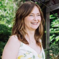 Planet Parfum Employee Alice Ernest's profile photo