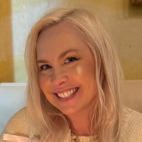 United Apparel Liquidators Employee Theresa Stevens's profile photo