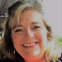 Responsive Learning Employee Debbie Smith's profile photo