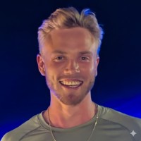 Logan Erickson Email