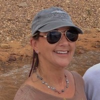 Computer Movers Inc Employee Lynn Johnson's profile photo