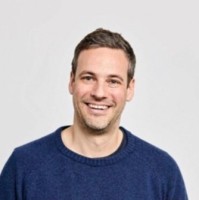 Marius Hügli Email