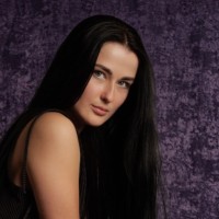 Julia Roman Email