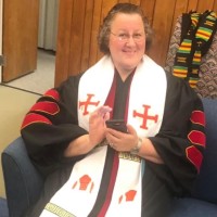Laurie McKnight Email & Phone Number